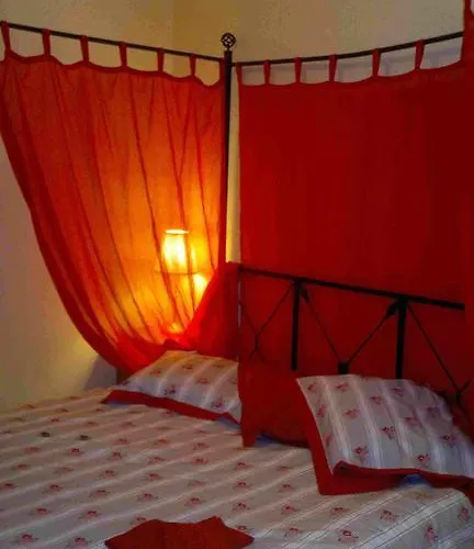 Lougat La Maison Des Chats