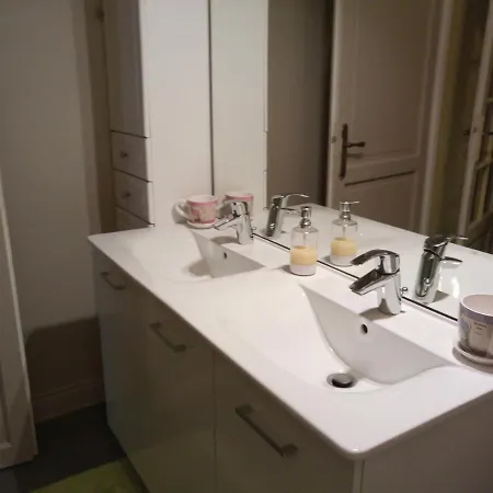 Lougat La Maison Des Chats *