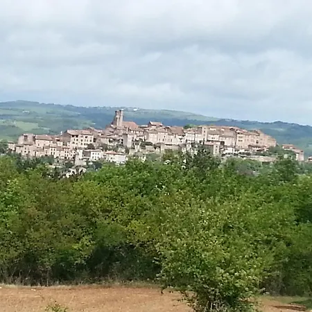 Nyaraló Lougat La Maison Des Chats